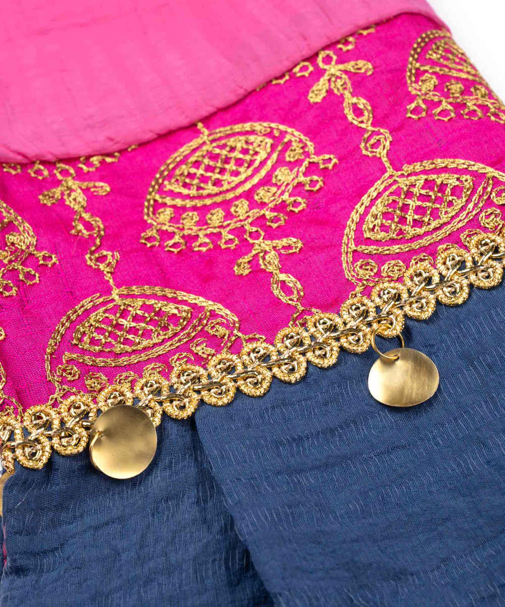 الوشاح المطرز بالخرز النموذج نارين