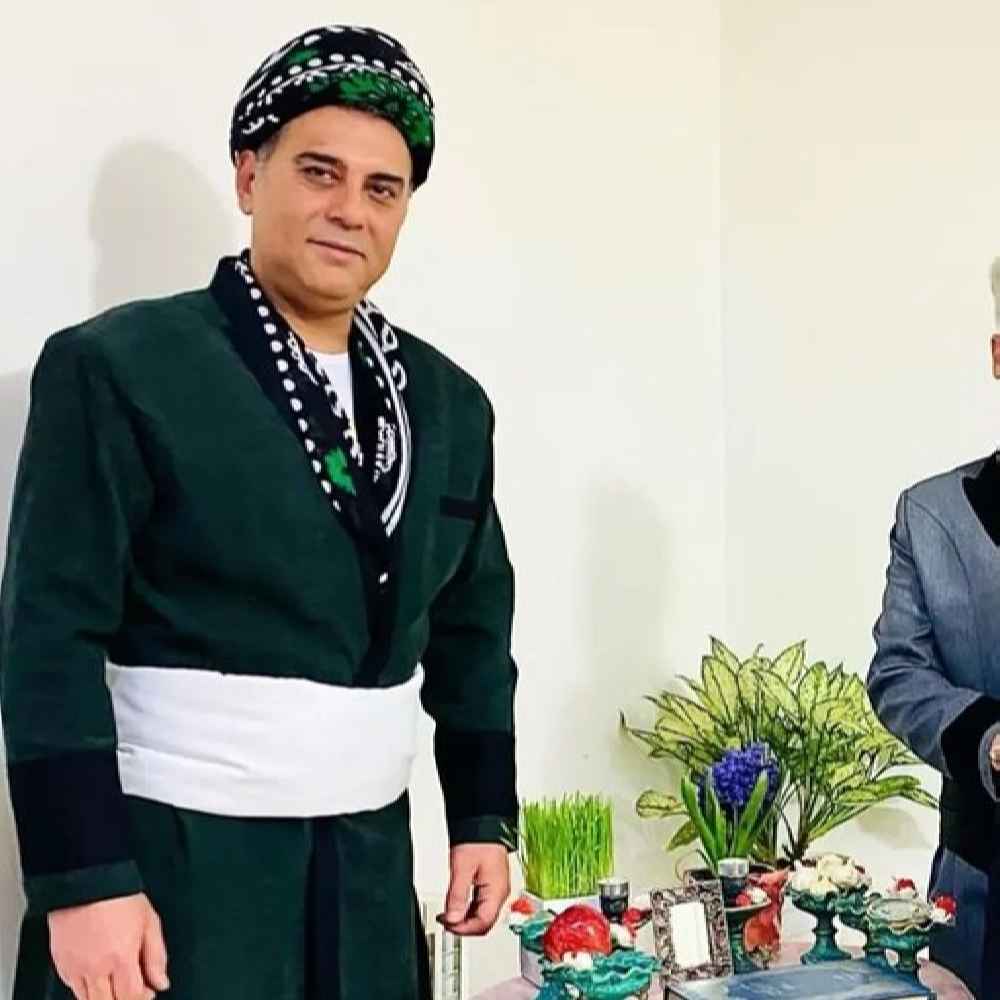 مجموعة الملابس التقليدية الإيرانية اللورية للرجال – أصيلة وأنيقة