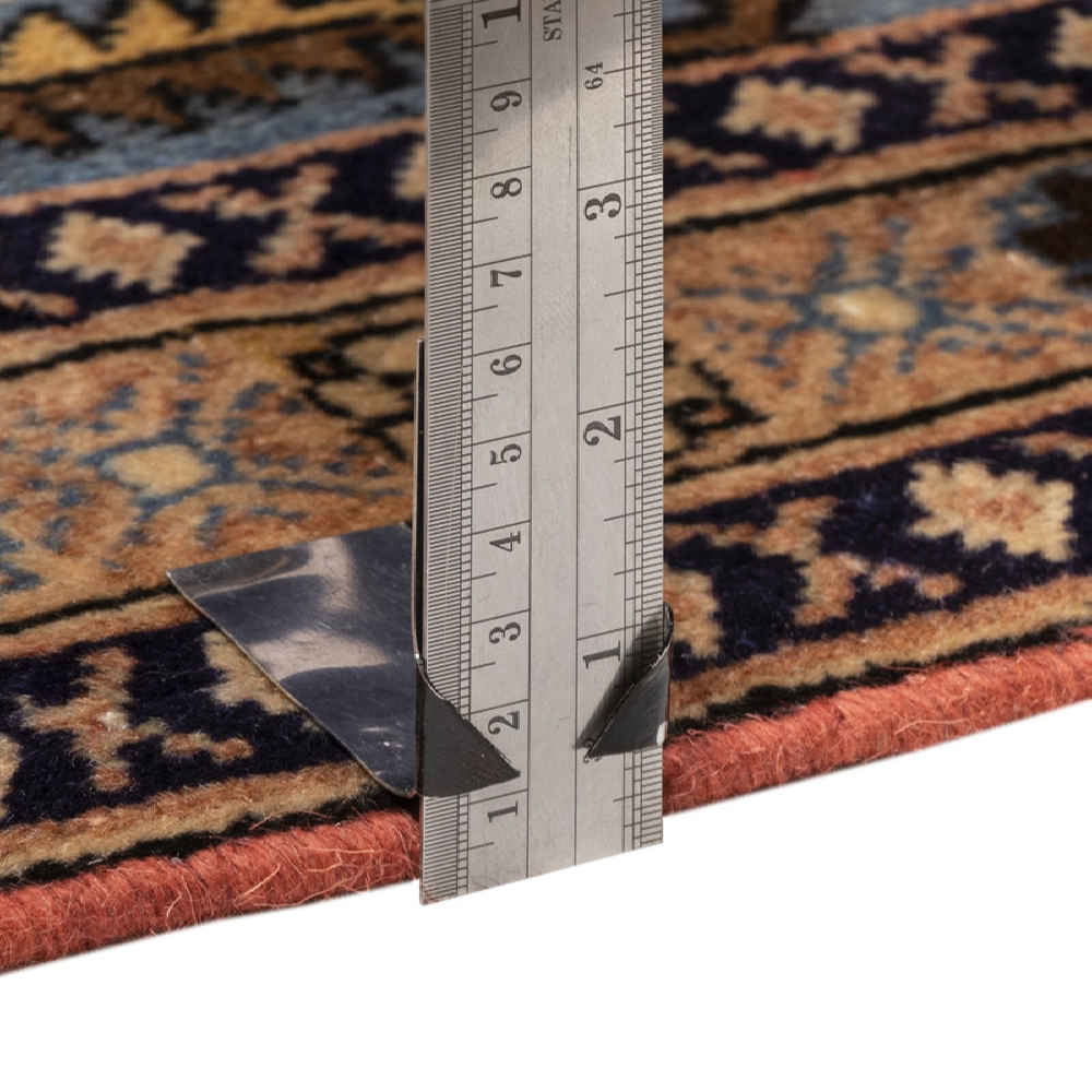 سجادة عداء إيرانية قديمة معقودة يدويًا، نموذج سيفين