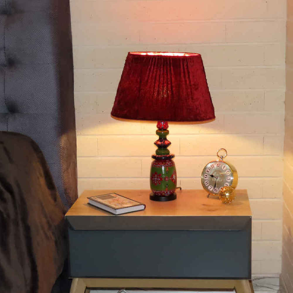 مصباح طاولة سيراميك انتقائي مصنوع يدويًا أفرا