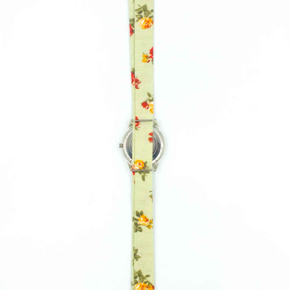 ساعة يد نسائية بوهيمية من القماش مع ربط رباط وشاح – الخط الإيراني ناشفد فاش