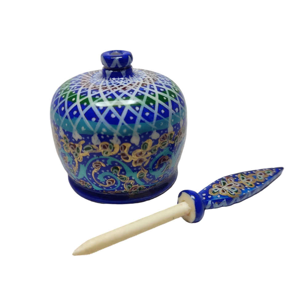 حامل سورميداني إيراني مصنوع من عظم الجمل تذهيب