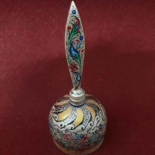 حامل سورميداني إيراني مصنوع من عظم الجمل عظم