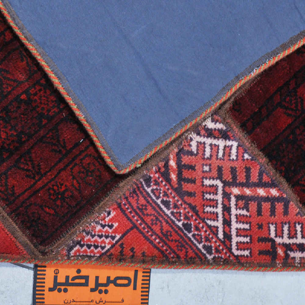 سجادة مرقعة إيرانية قديمة محبوكة يدويًا بنمط أميري