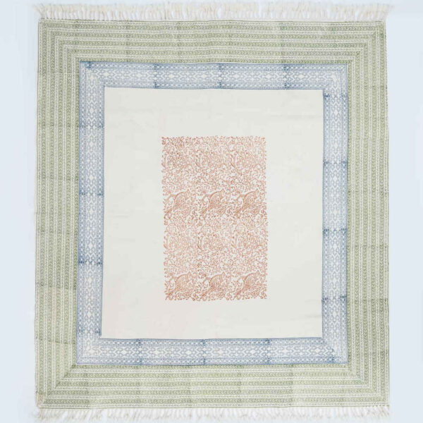 مفرش طاولة من الكتان المطبوع بالكتل موديل غولابتون