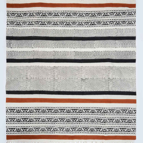 مفرش طاولة من الكتان المطبوع بالكتل موديل كاج