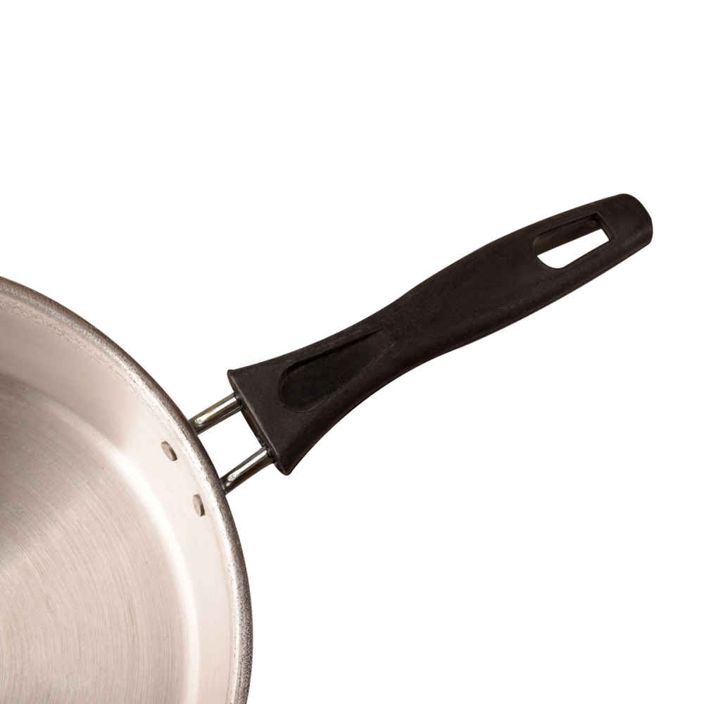 مقلاة التخييم الخارجية – تصميم خفيف الوزن وجاهز للنار المخيمية