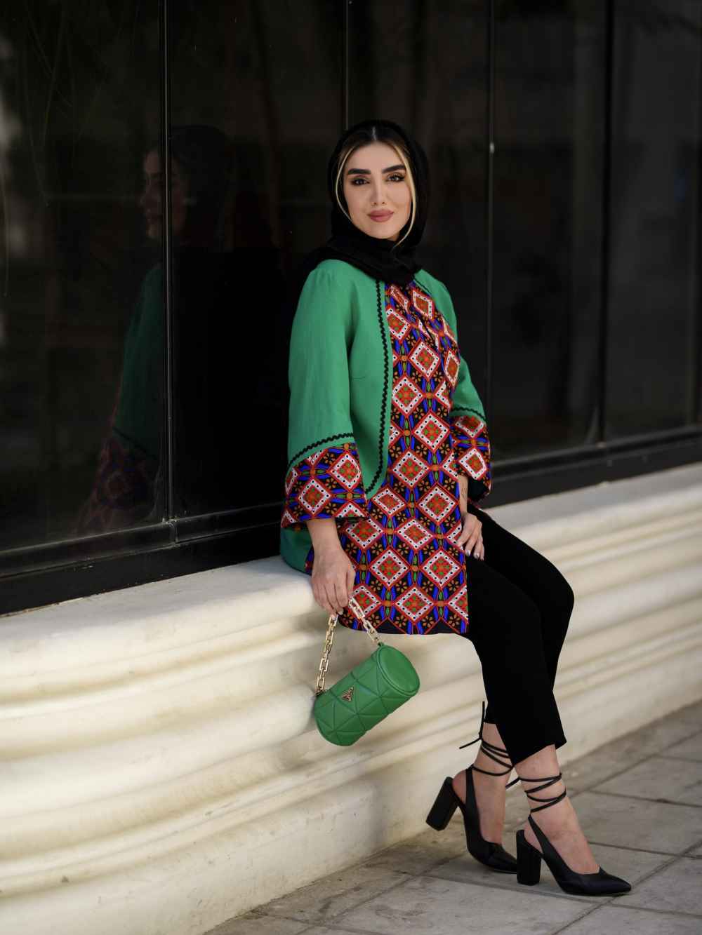 مانتو إيراني مطرز موديل شستا