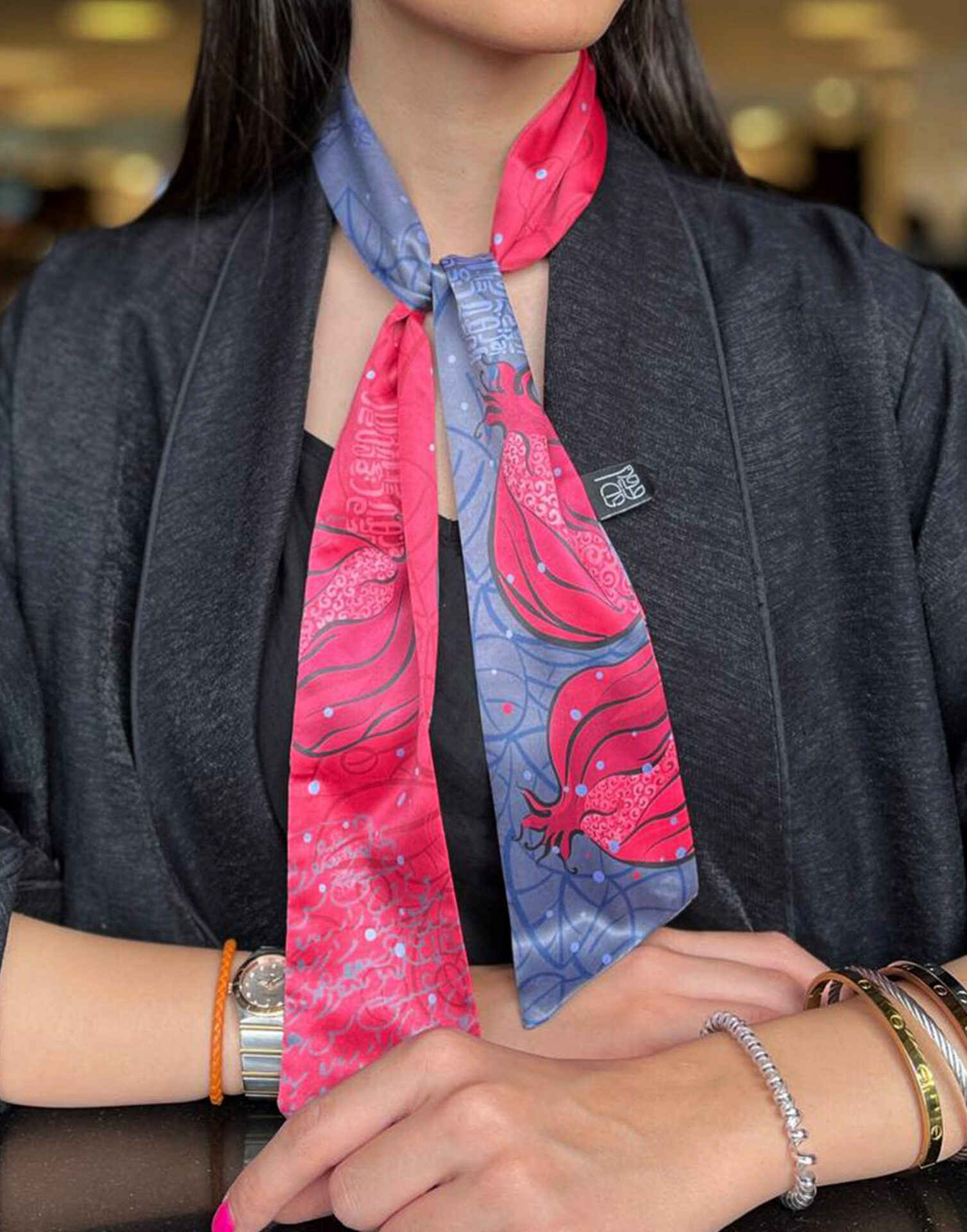 وشاح رقبة للنساء فخم وحيوي أنار