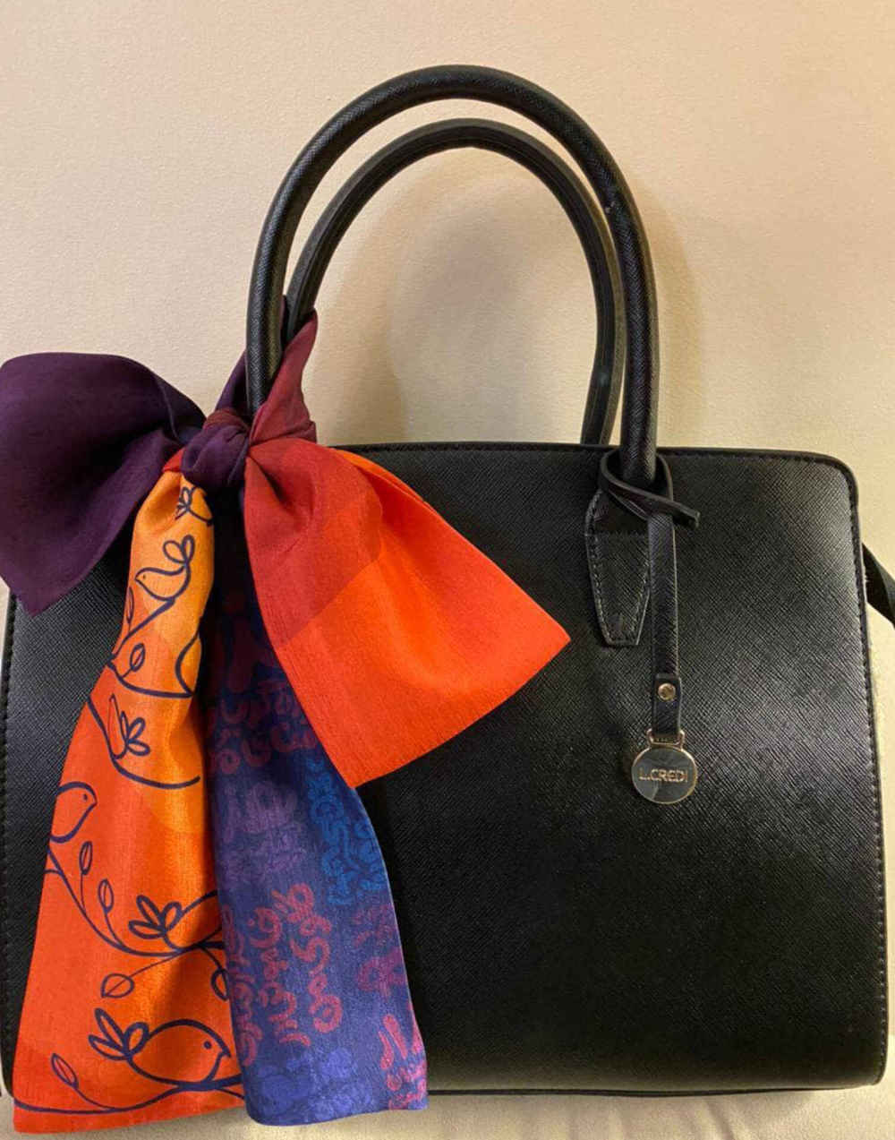 وشاح رقبة للنساء فخم وحيوي غَنَاري