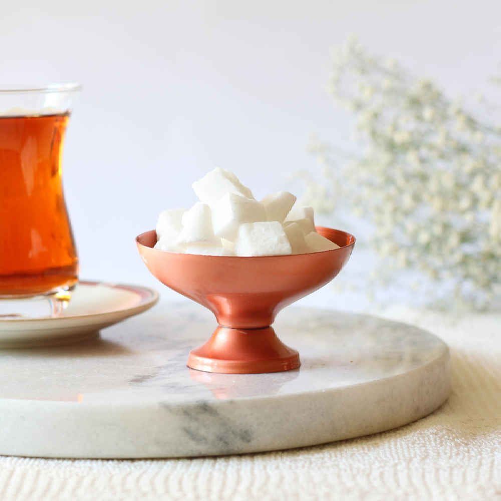 وعاء حلوى إيراني نحاسي محفور – أرجوان