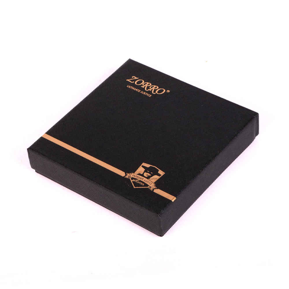 منفضة سجائر معدنية منقوشة – تصميم فني معقد إيليا