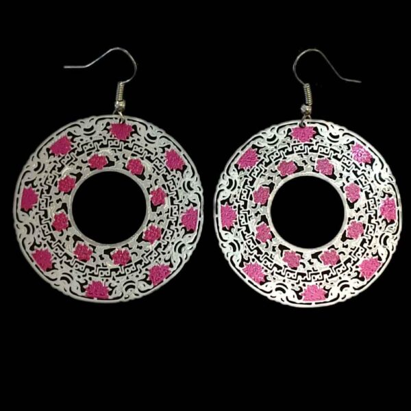 أقراط معدنية متدلية بنمط تقليدي مهر