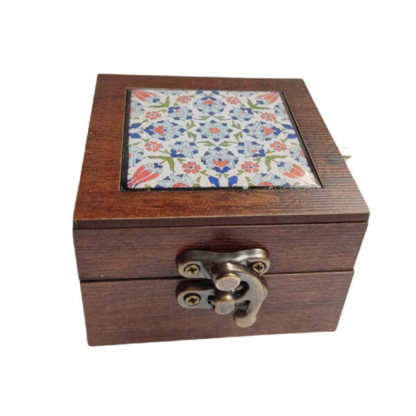 صندوق خشبي موسيقي يعمل يدوياً نموذج سپهر
