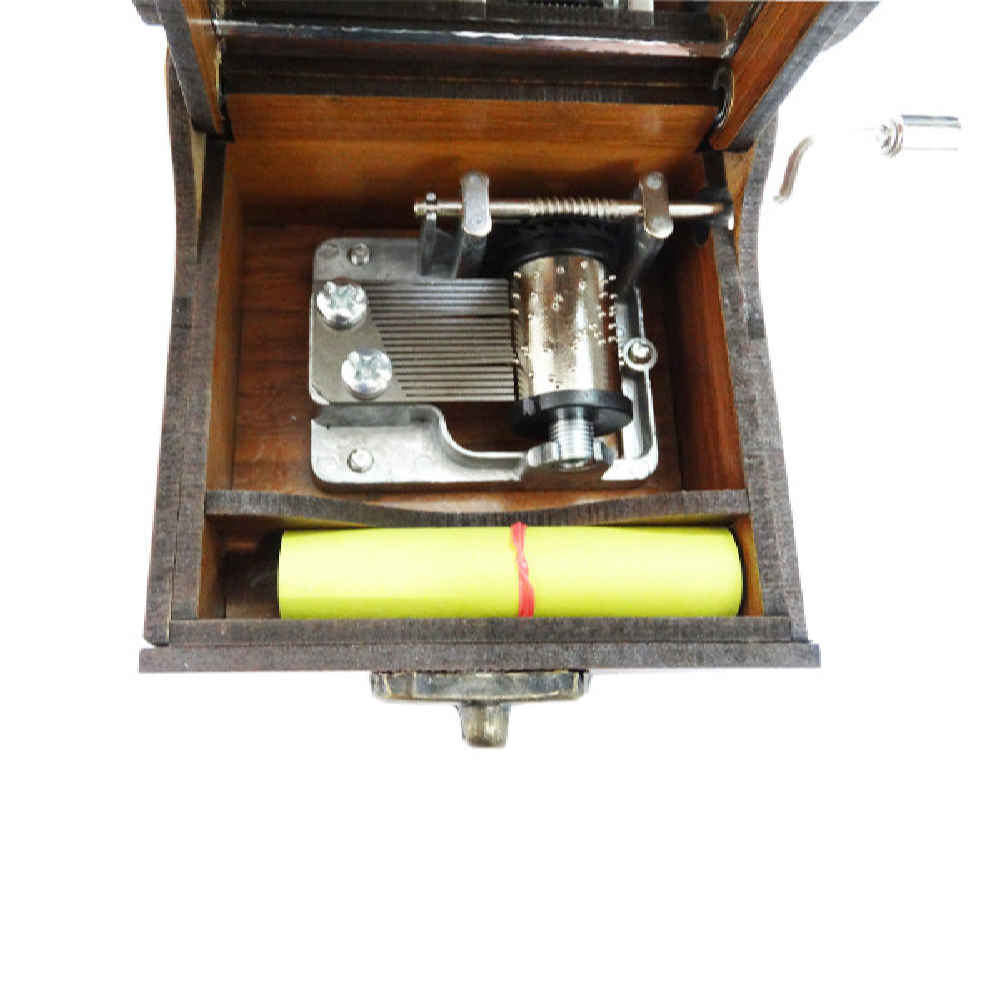 صندوق خشبي موسيقي يعمل يدوياً نموذج هدية