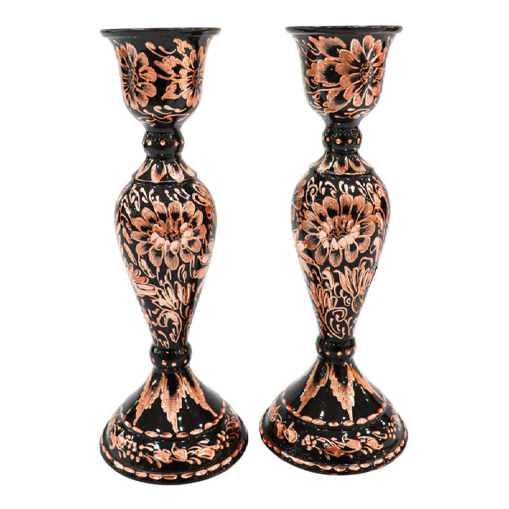 مجموعة إطار مرآة وشمعدانات نحاسية إيرانية منقوشة – تصميم إلهام