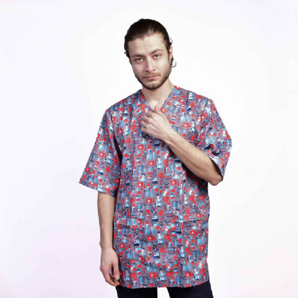 طقم بلوزة طبية جراحية رجالية رمادية وقبعة – أنيق وعملية