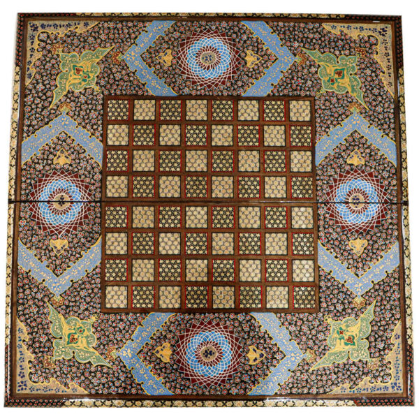 لوحة شطرنج إيرانية مرصعة بالخشب موديل تقليدي