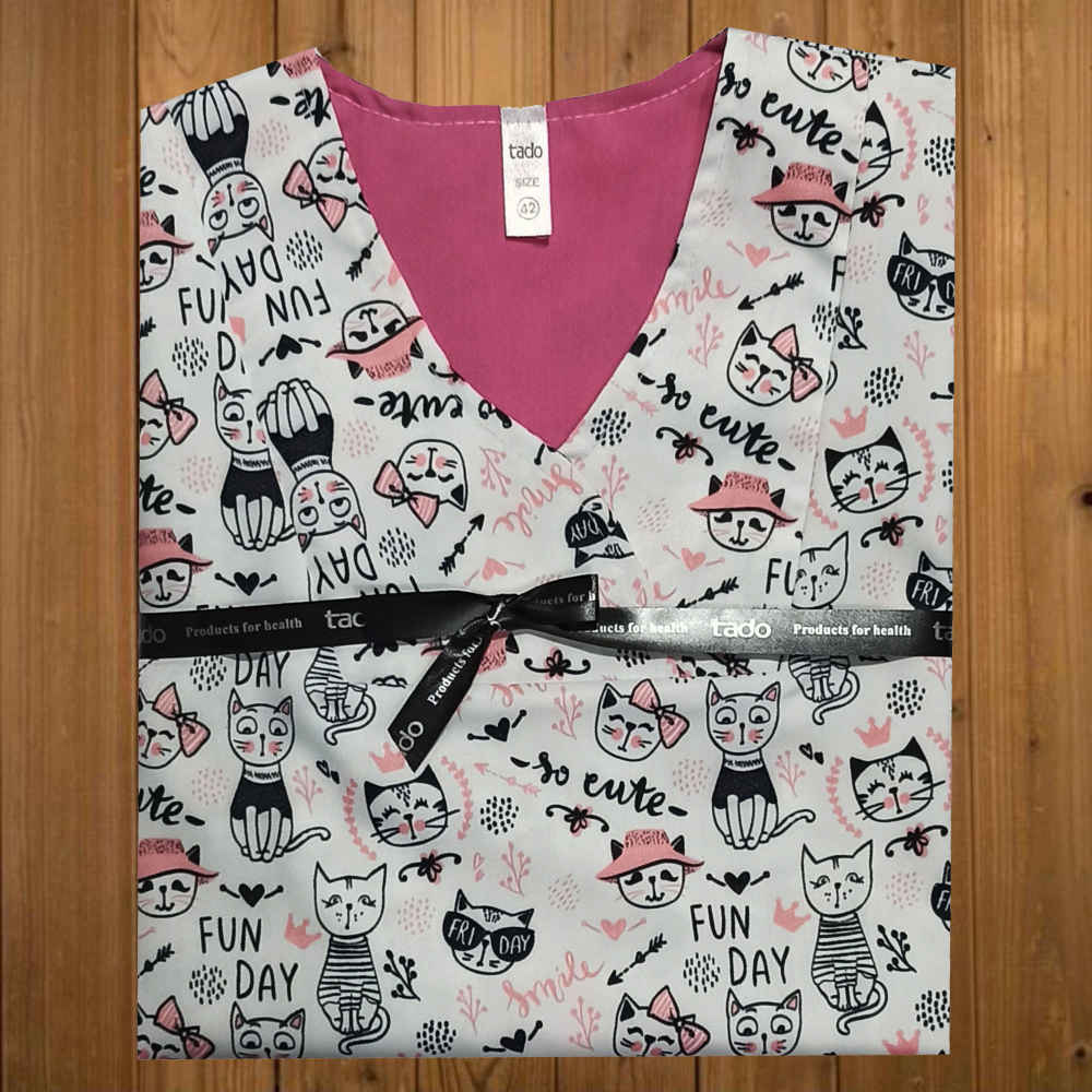 بلوزة طبية نسائية لطب البيطرة – متينة وأنيقة