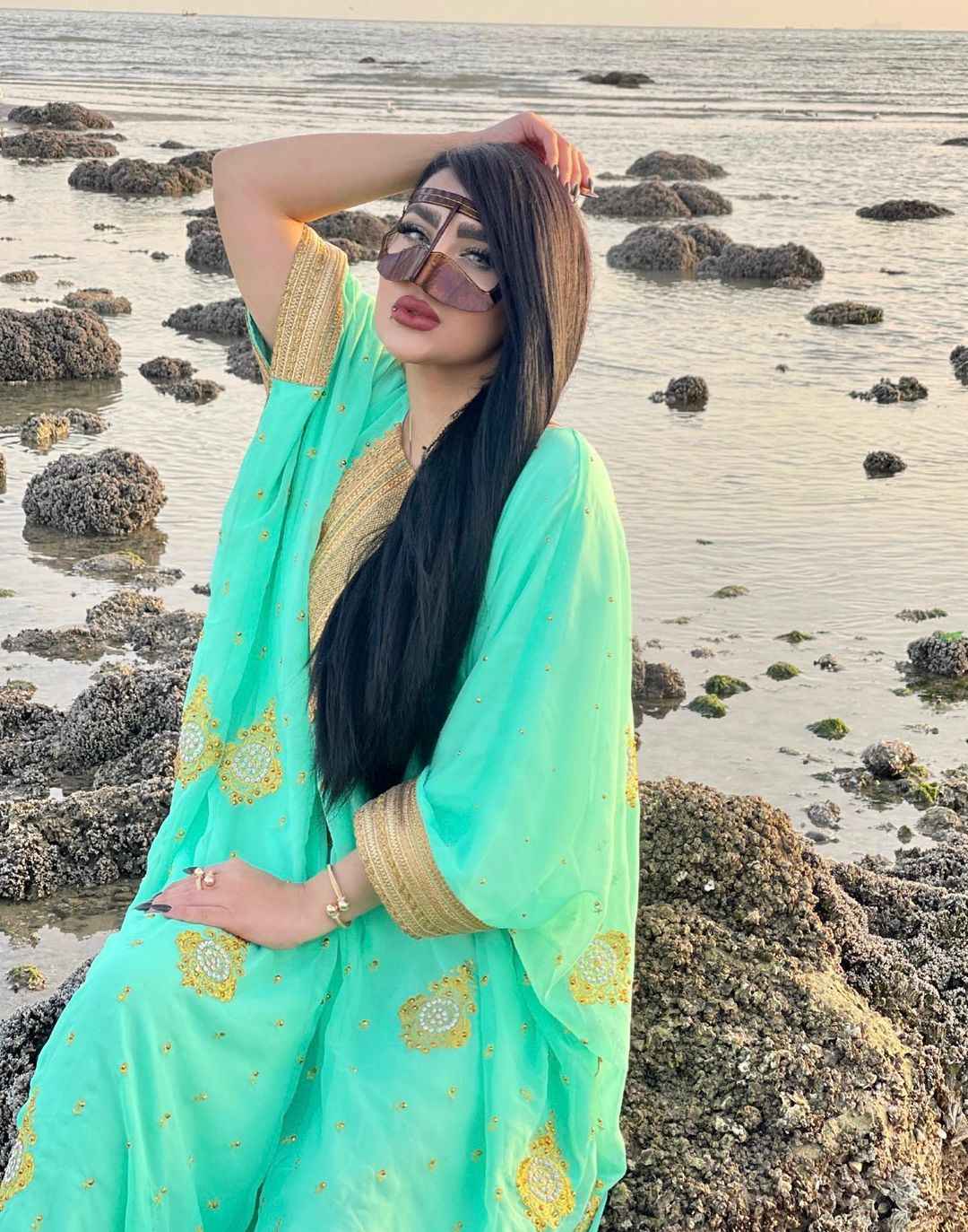 البرقع الخليجي يدوية الصنع – نموذج الجنوب