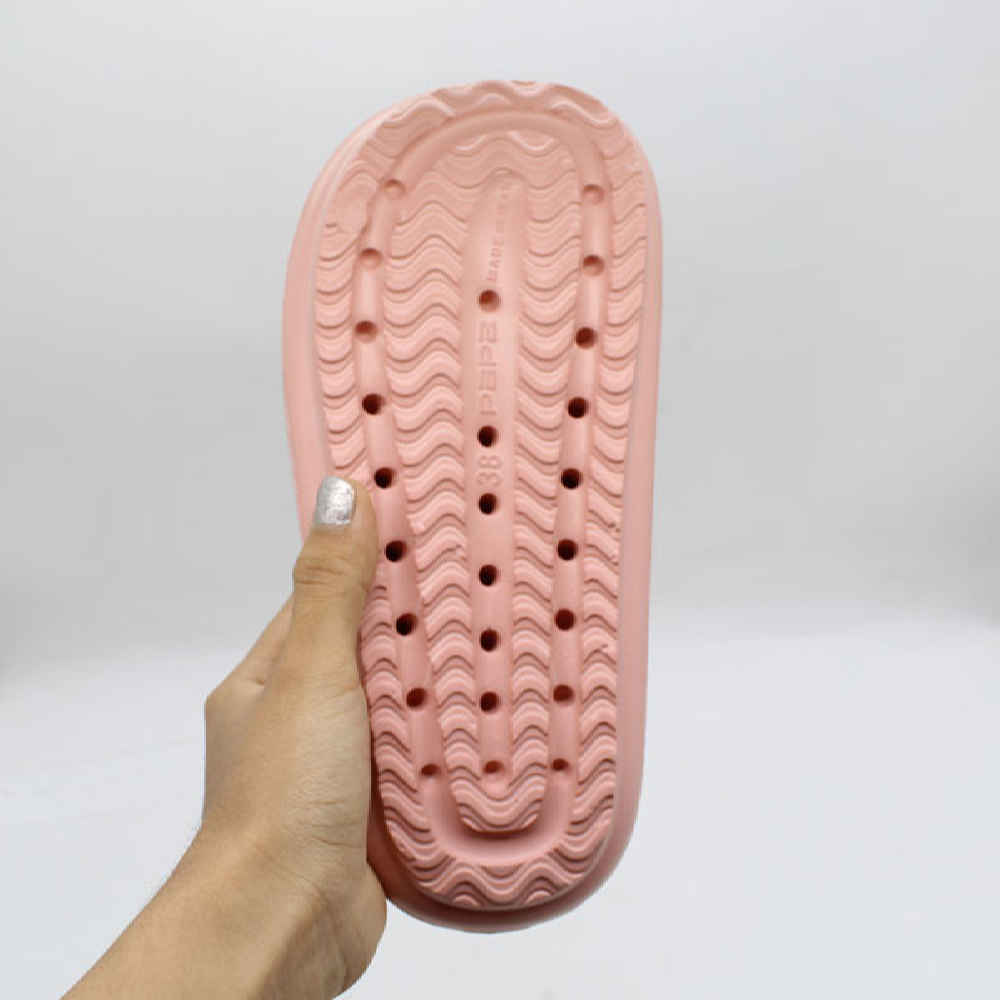 شباشب سحابة – نعل ناعم وسميك لراحة طوال اليوم