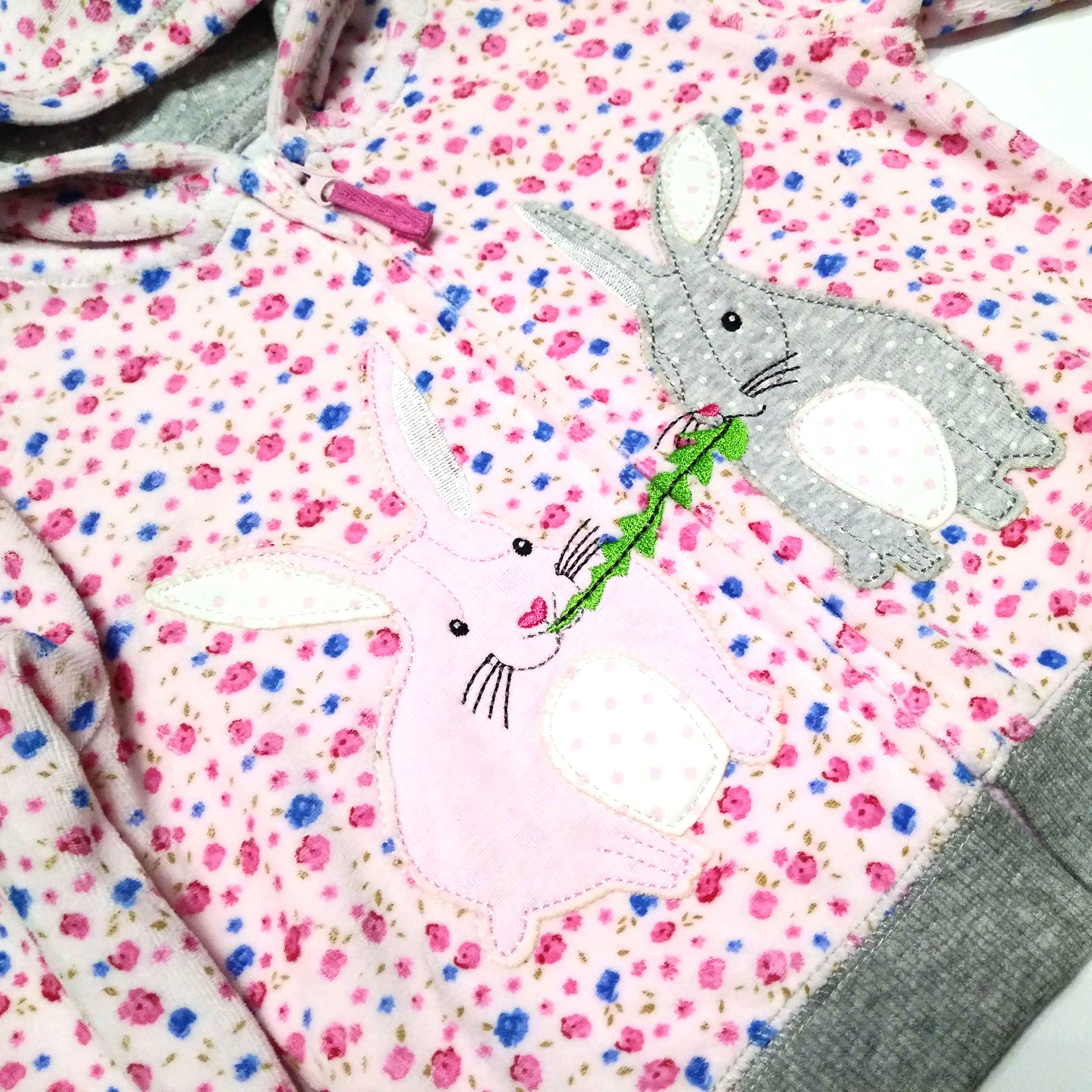 طقم سويت شيرت طويل الأكمام بنقشة أرنب موديل M363 (3 قطع)