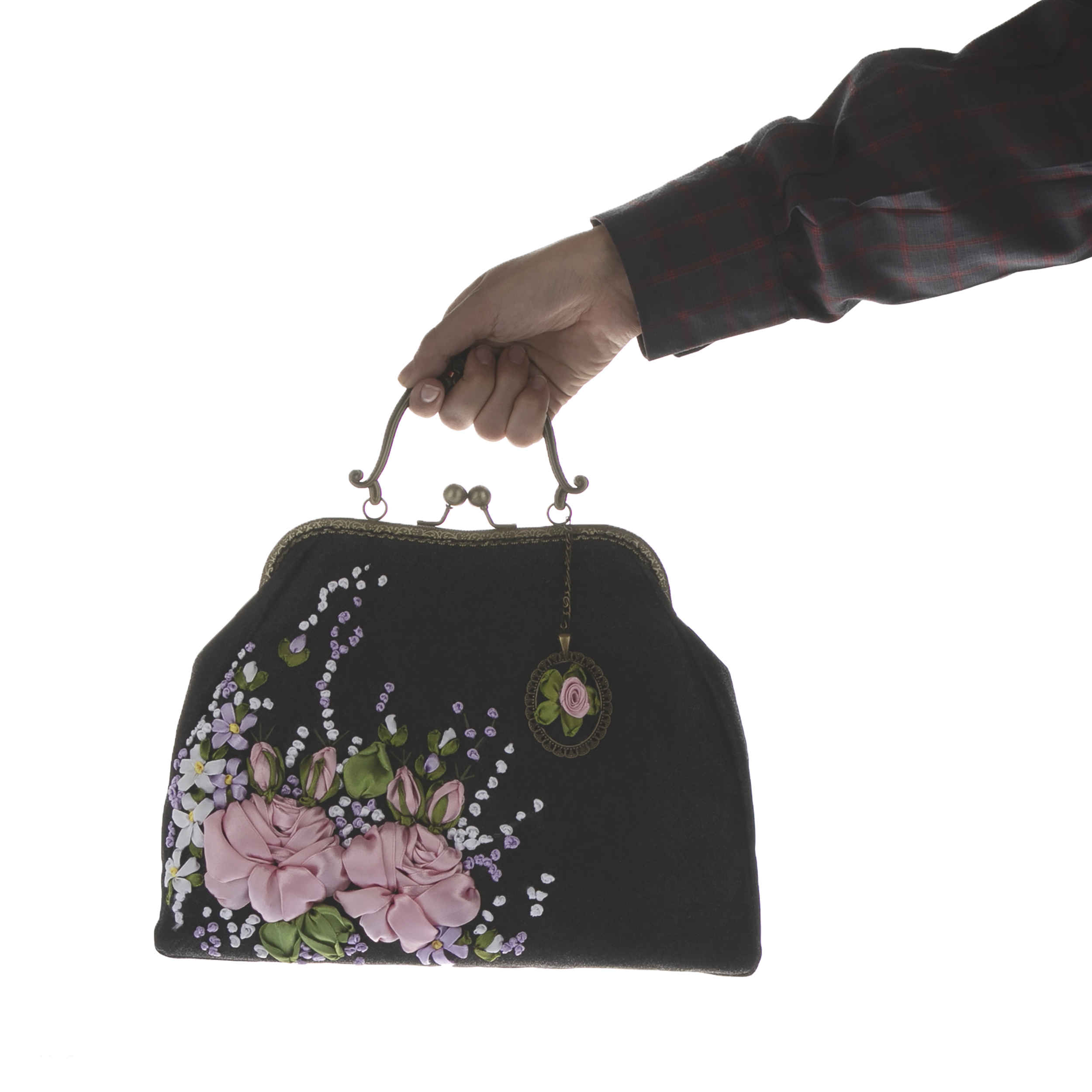 حقيبة يد صغيرة بتطريز الشريط – مخمل بتصميم ريحان