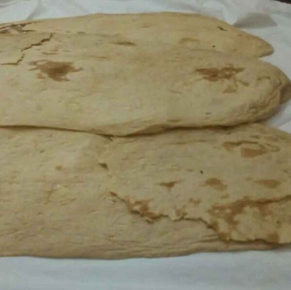 خبز مجفف تقليدي مخبوز في الدنكريز