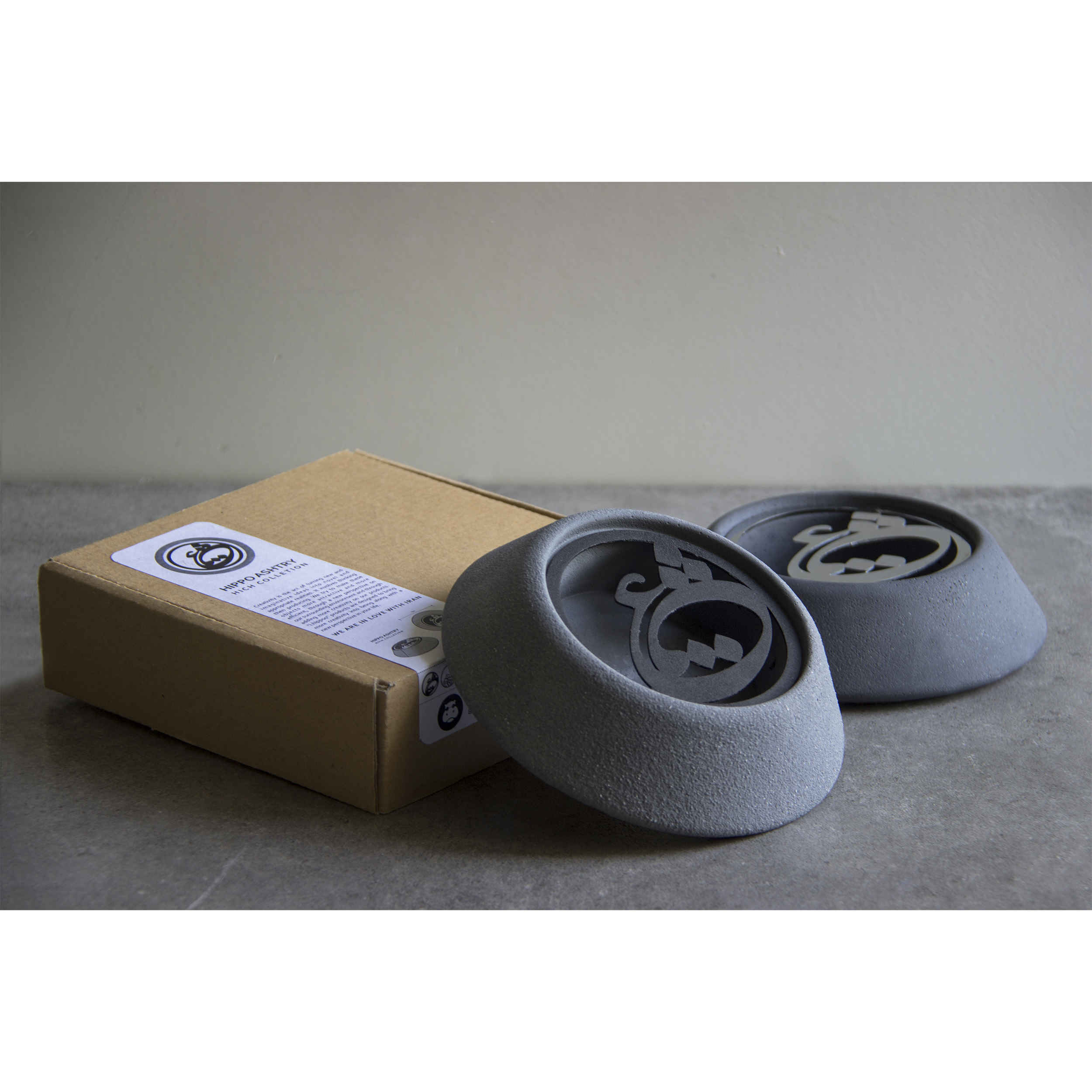 منفضة سجائر من الاسمنت الإيراني – تصميم دائري عصري حب