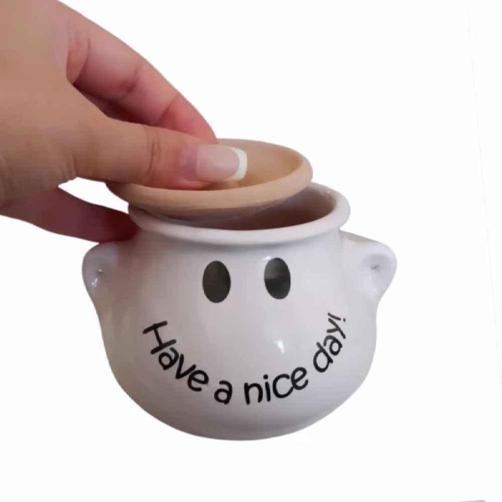 وعاء سكر سيراميك مع غطاء – نمط فني يوم جميل