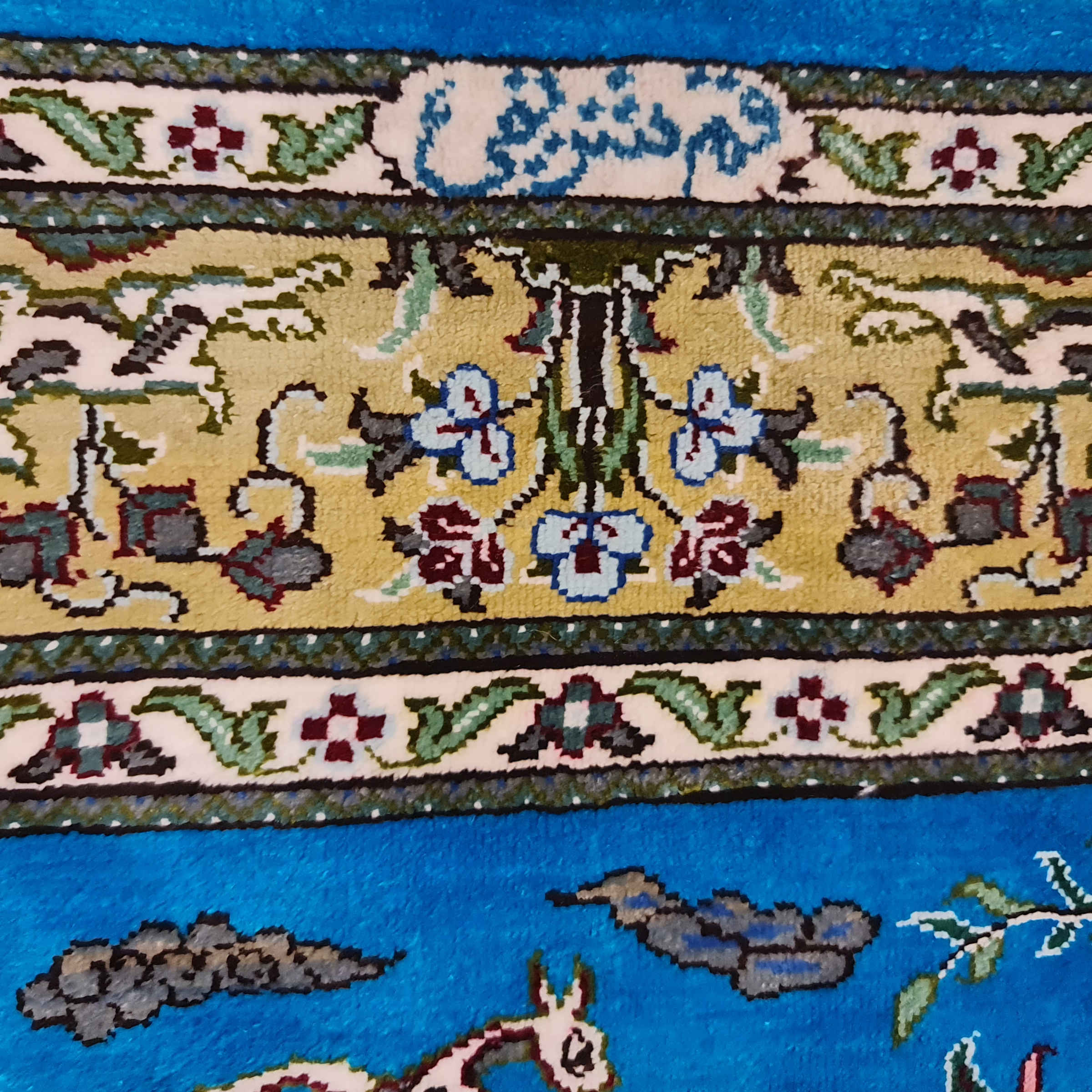 سجادة صلاة إيرانية حرير أصيلة، منسوجة يدويًا وفاخرة – سجاد الصيد