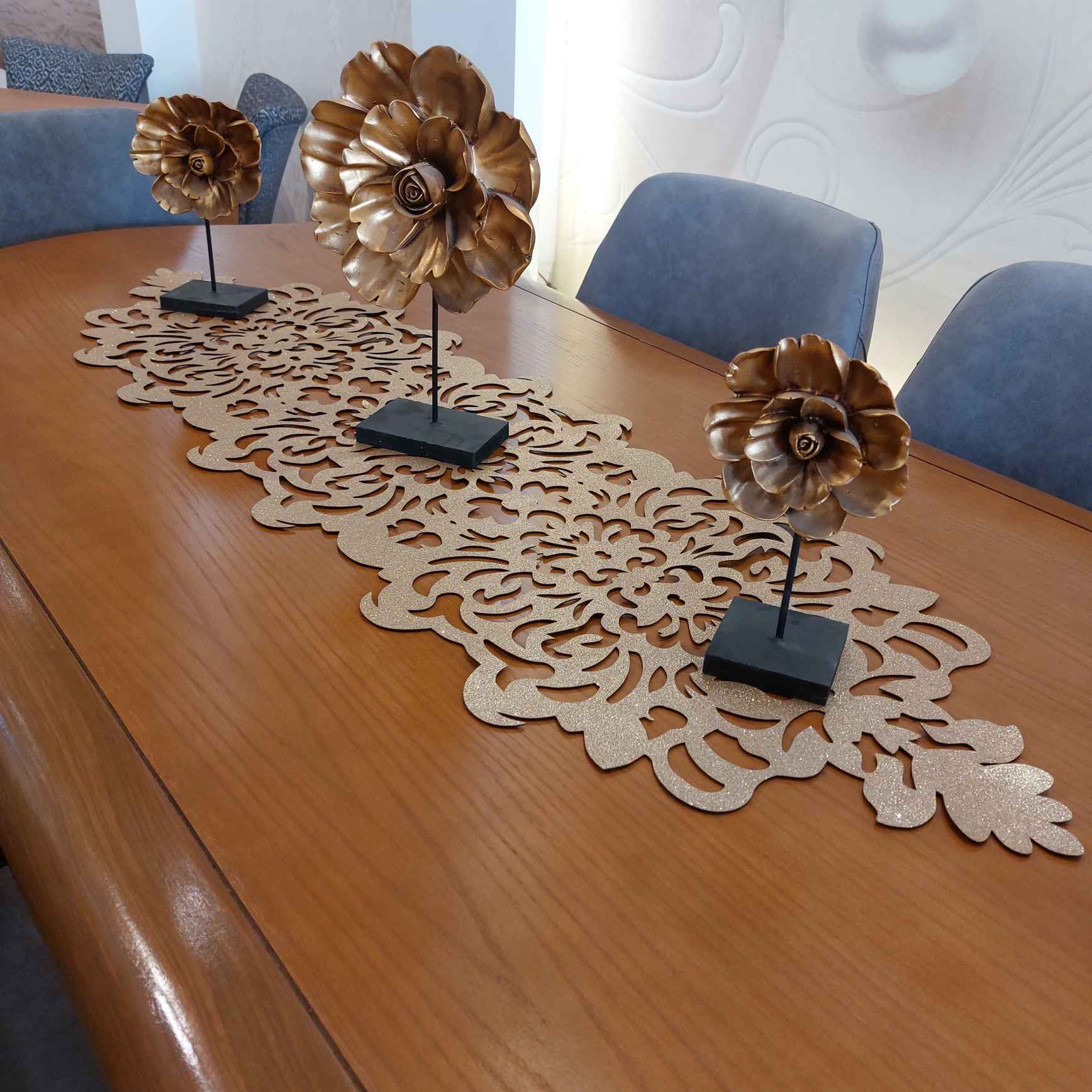 عداء طاولة من الجلد الصناعي بأسلوب لامع فاخر