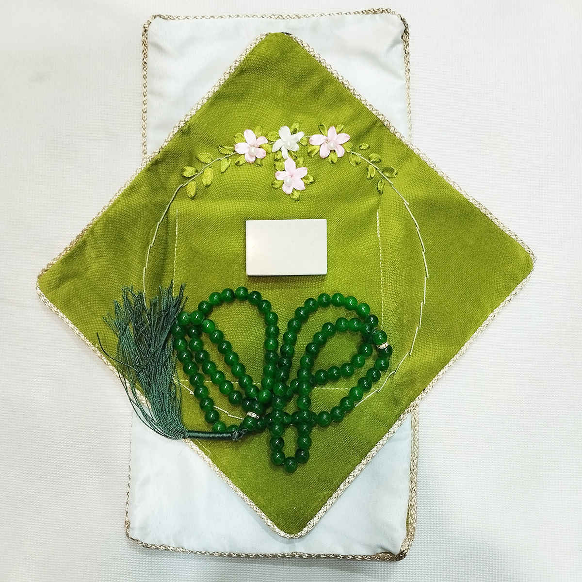 سجادة الصلاة المحمولة للمسلمين بحجم الجيب وقابلة للنقل بيهشت