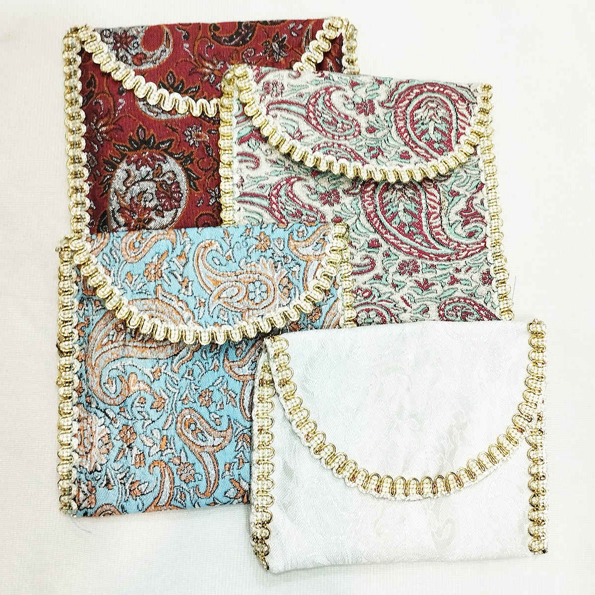 سجادة الصلاة المحمولة للمسلمين بحجم الجيب وقابلة للنقل نگین