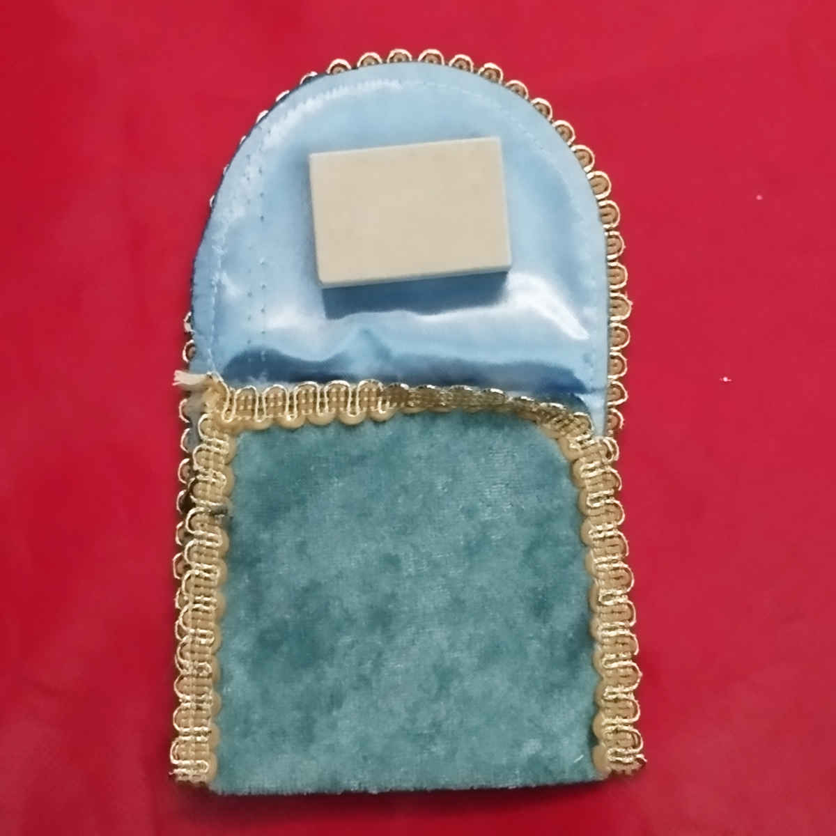 سجادة الصلاة المحمولة للمسلمين بحجم الجيب وقابلة للنقل باللون الأزرق