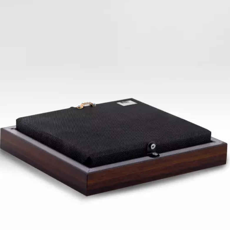 فن الخط المعرق المعدني الفارسي على الجدار المعرق – الذهبي مع ورق الذهب – گل