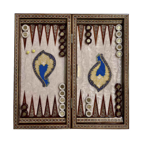 لوحة لعبة الطاولة المنحوتة من الخشب بتقنية الخاتم كاري