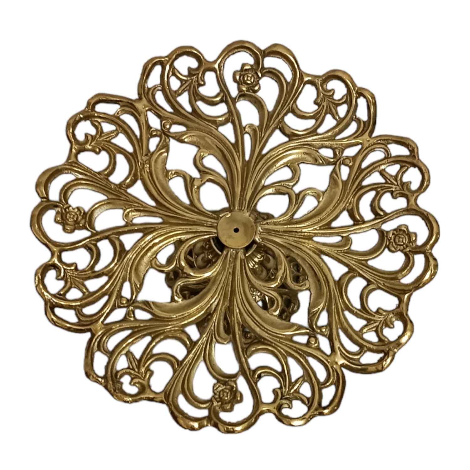 حامل تقديم من النحاس بتصميم زهور تقليدي للحلويات