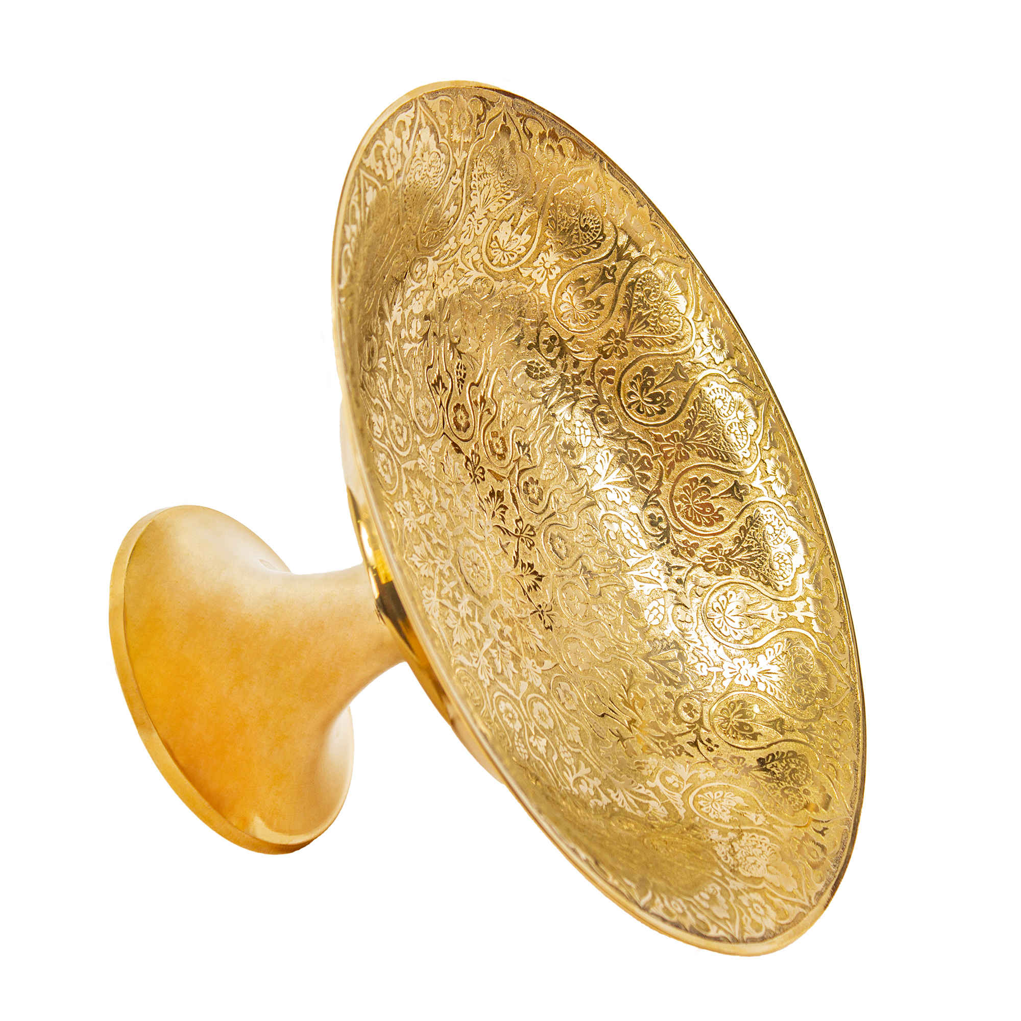 حامل تقديم من النحاس للفواكه بنقش معقد بأناقة