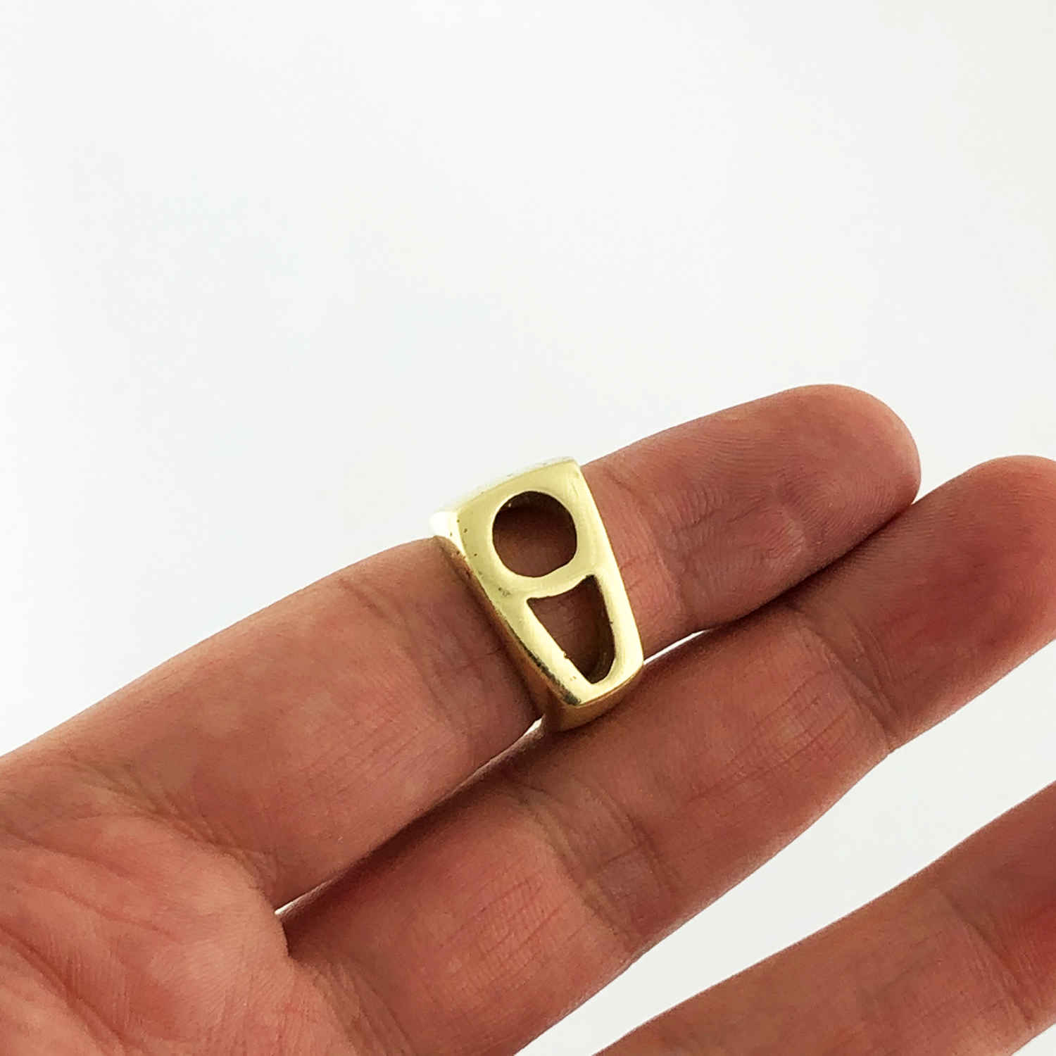 خاتم الختم النحاسي الإيراني للنساء بالخط “هیچ”