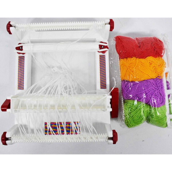 آلة النسيج التعليمية للسجاد الإيراني