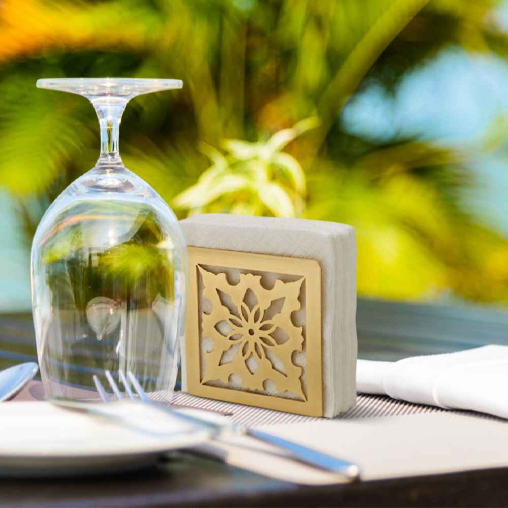 حامل مناديل أنيق وعملي للمنزل