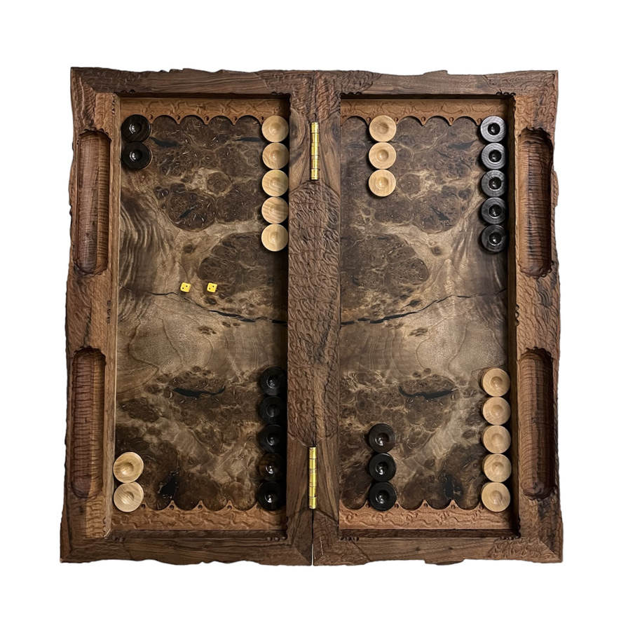 لوحة لعبة الطاولة من الخشب المنحوت باليد مستوحاة من الرومي ومصنوعة يدويًا