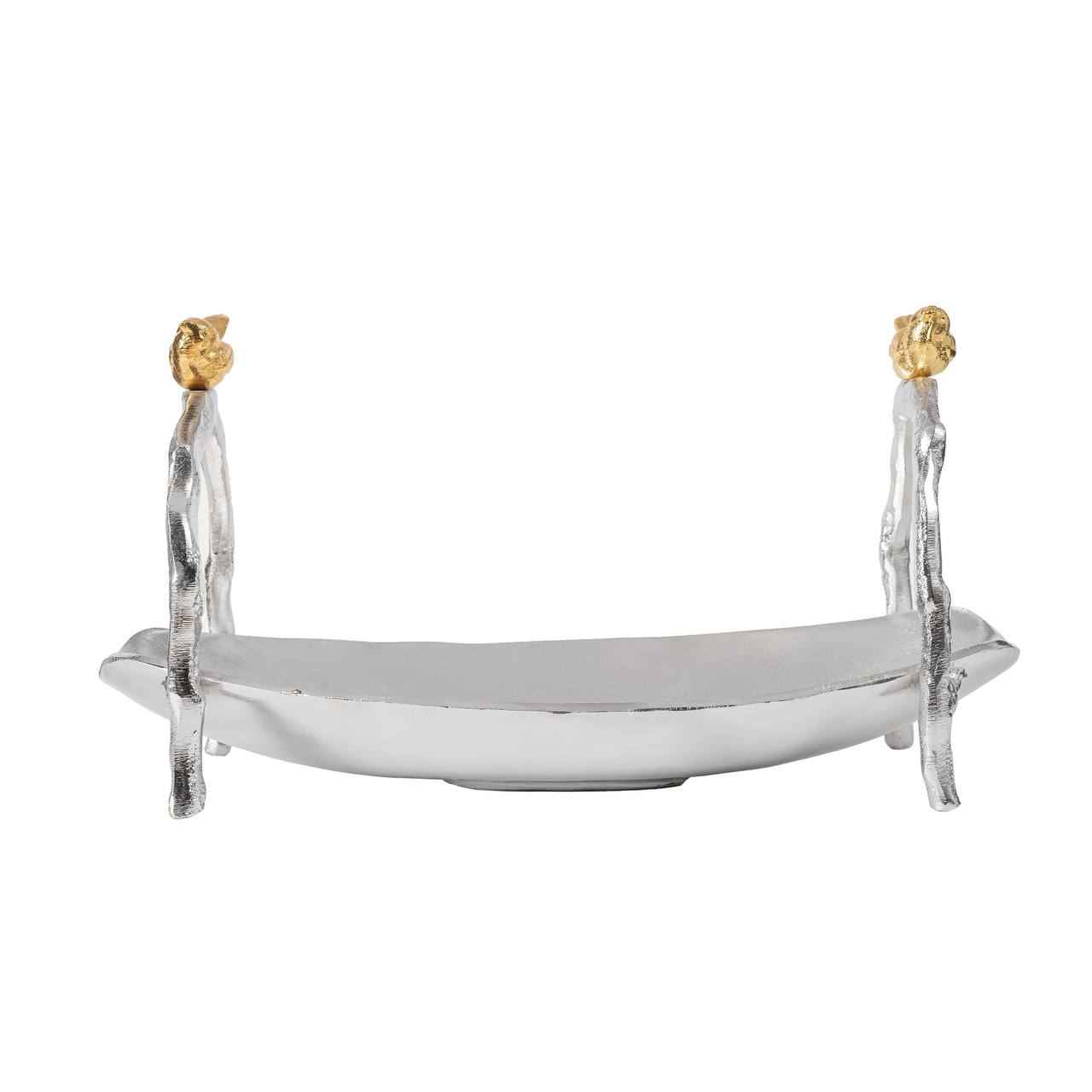 طبق تقديم للفواكه والمكسرات بتصميم الطيور