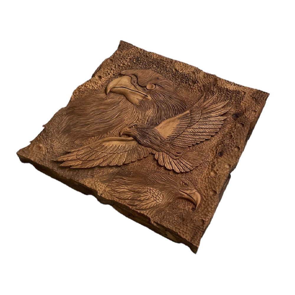 لوحة لعبة الطاولة من الخشب المنحوت باليد بتصميم النسر