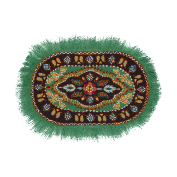 سجادة طاولة مطرزة يدويًا، طراز قديمي