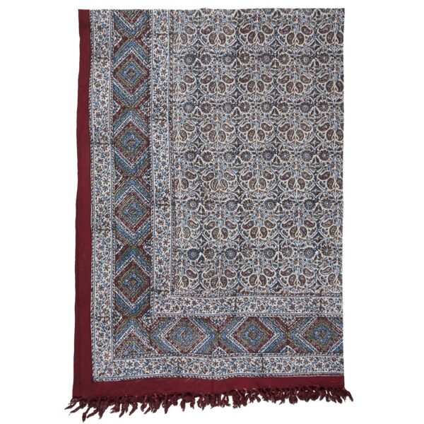 مفرش الطاولة الإيراني: طباعة كلامكاري التقليدية في إصفهان أبتين