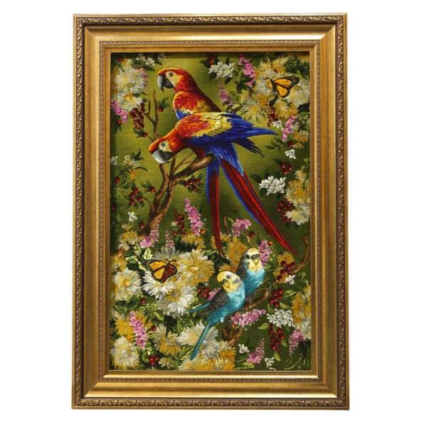 سجادة إيرانية تصويرية محبوكة يدويًا من تبريز تصور الببغاوات