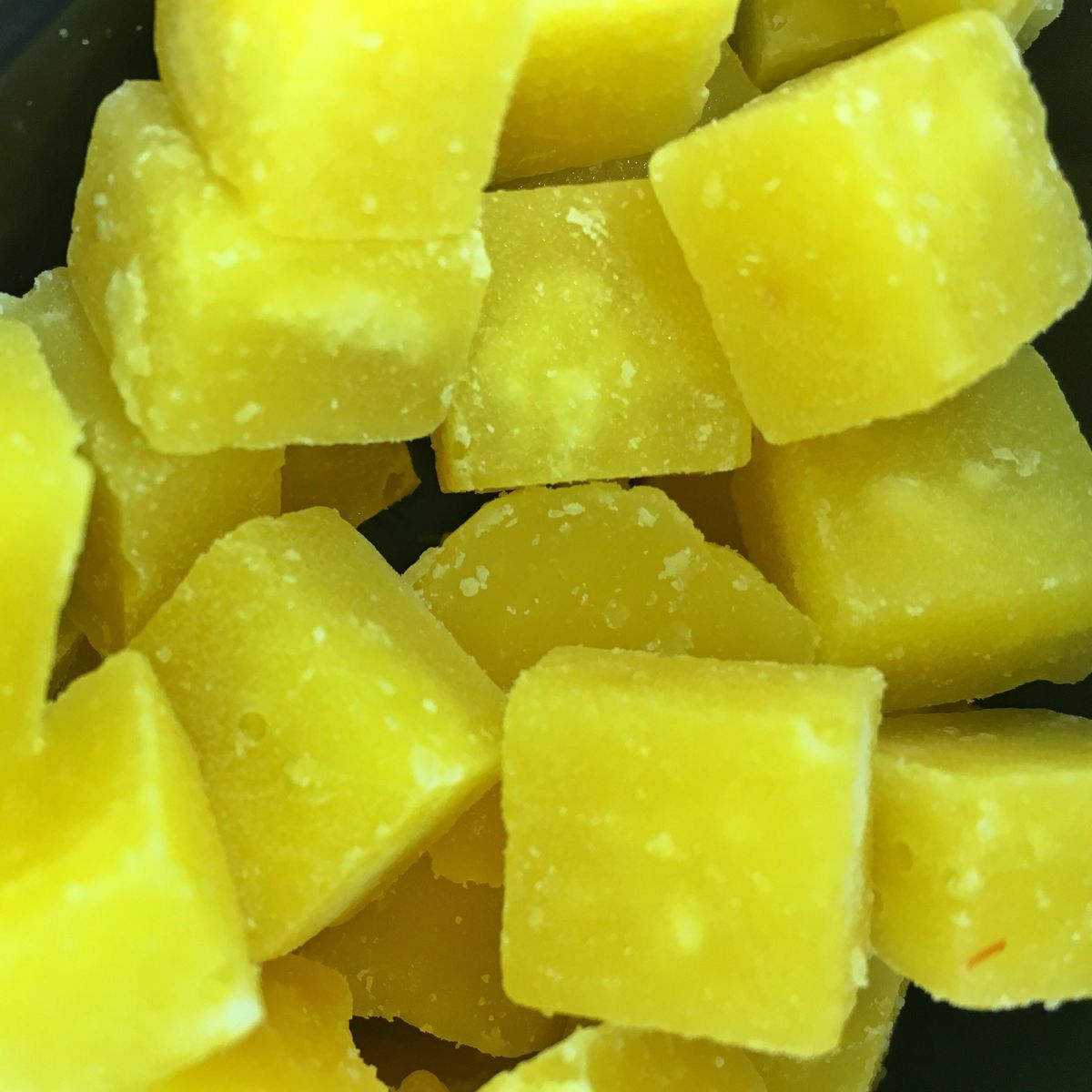 مكعبات سكر إيرانية صلبة بـ 6 نكهات فريدة (2x)