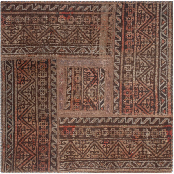 سجادة مرقعة إيرانية قديمة محبوكة يدويًا بنمط بني مربع